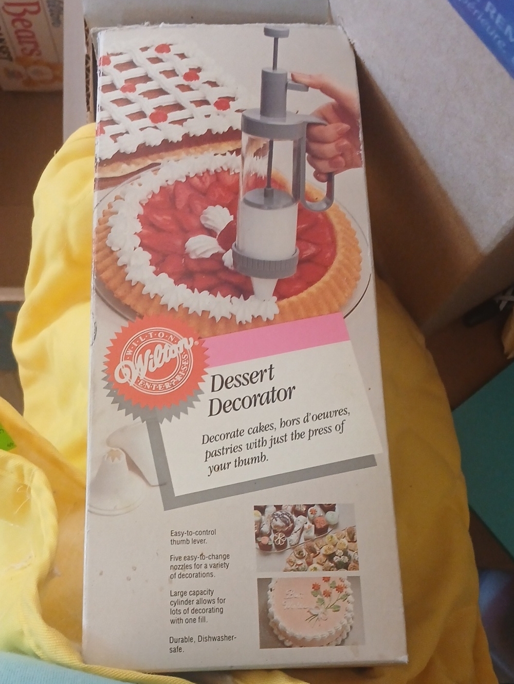Wilton Dessert Decorator - White and Gray Plastic